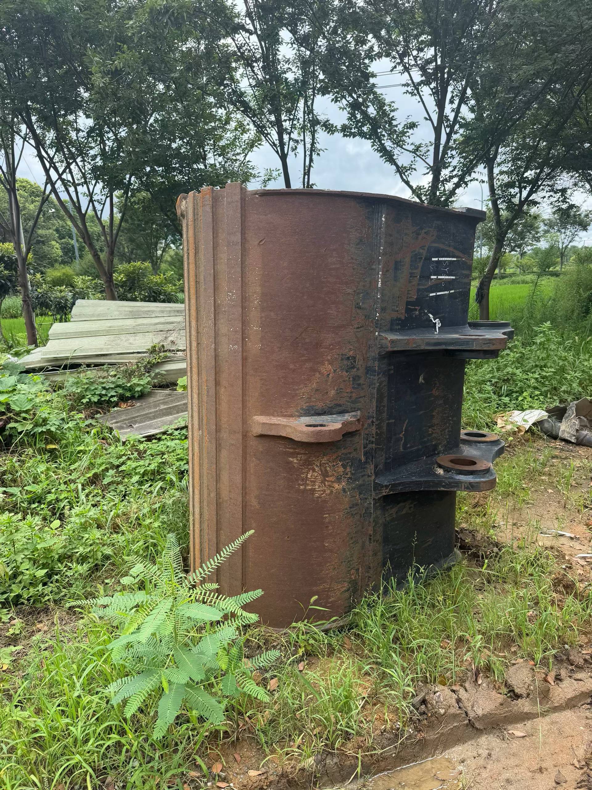 Buy Sany SY650H Used Excavator / 2