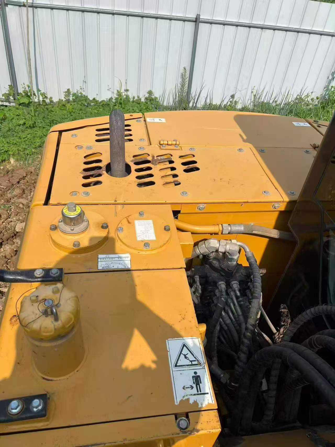 Buy Sany SY75 Used Excavator / 9