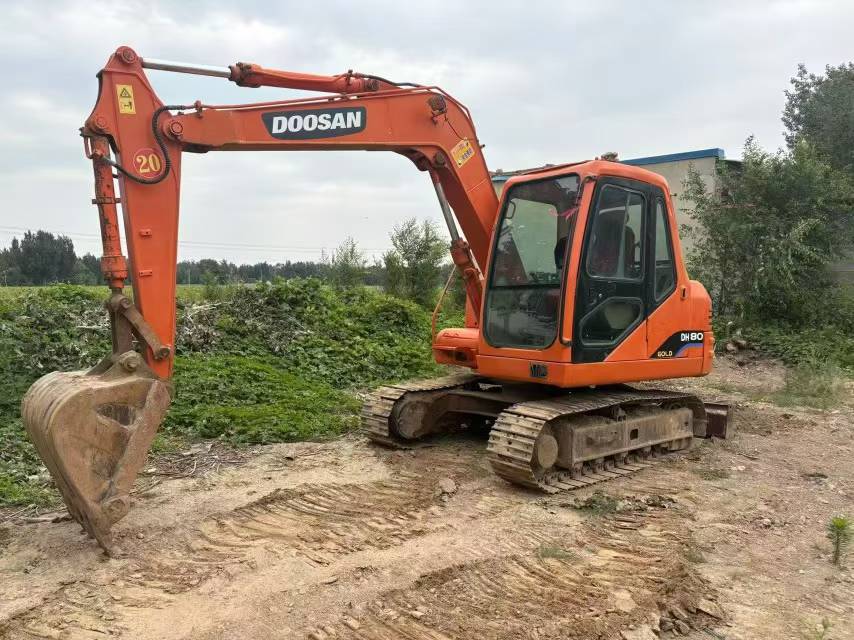 Buy Doosan DH80 Used Excavator / 2