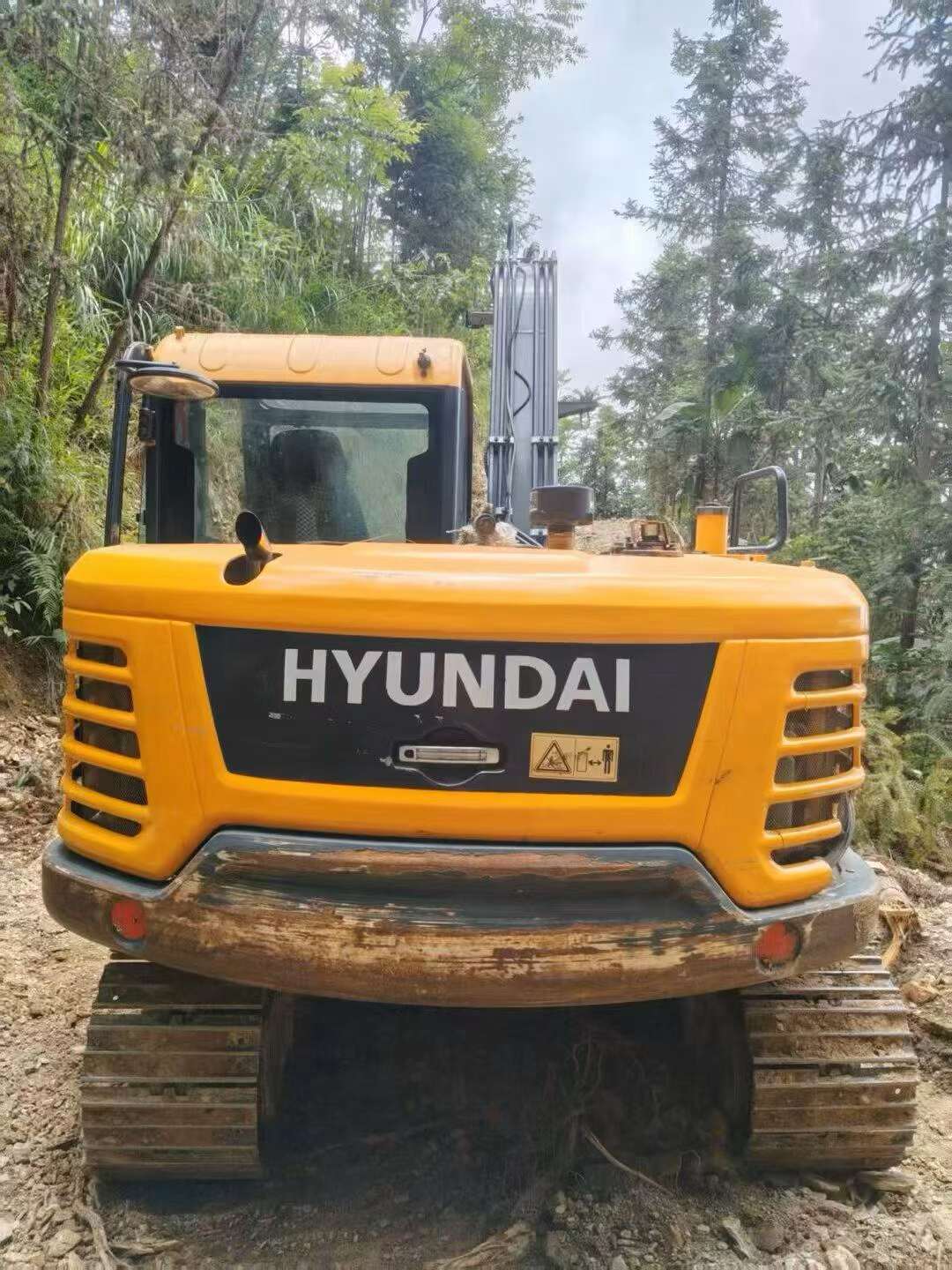 Buy Hyundai R75VS Used Excavator / 2