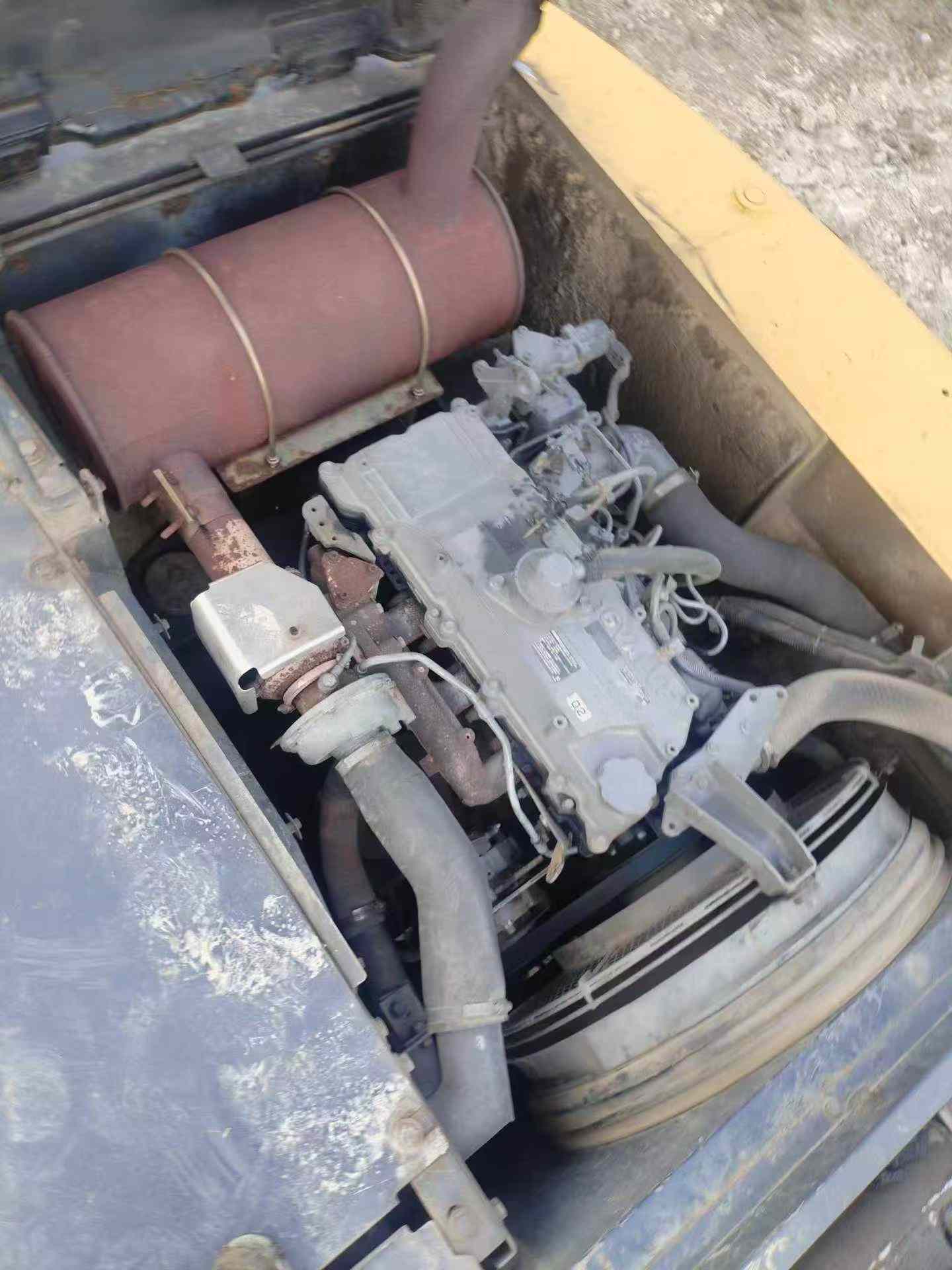 Buy Sumitomo SH200A5 Used Excavator / 6 Buy Sumitomo SH200A5 Used Excavator / 6