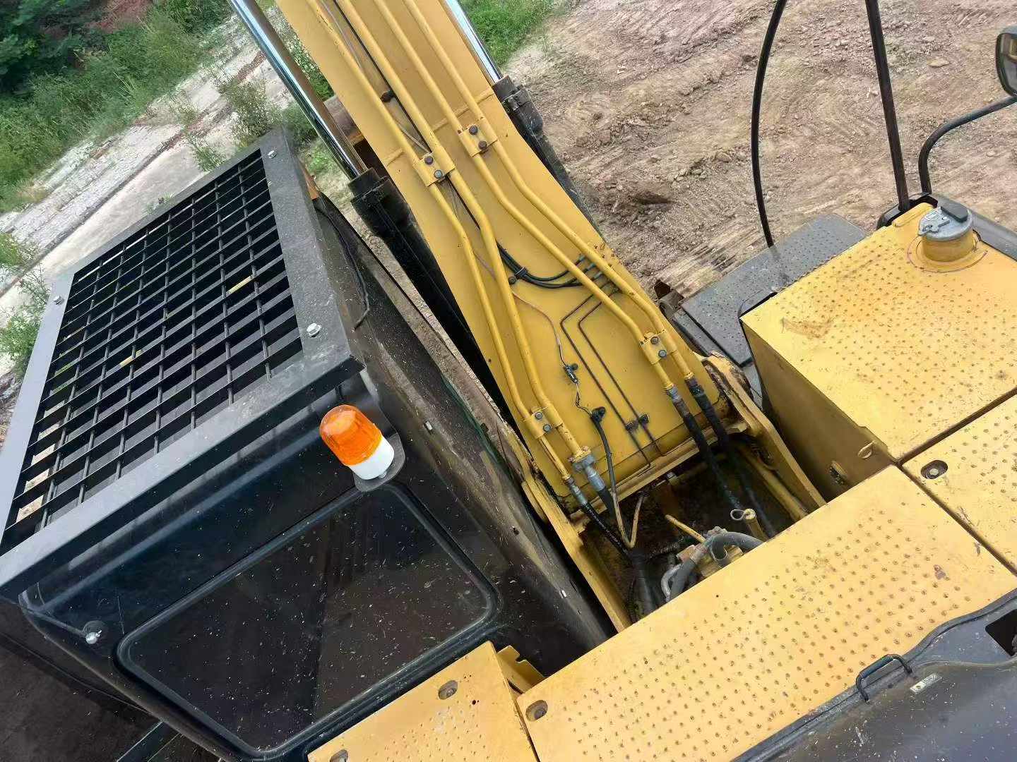 Buy Caterpillar 323D2L Used Excavator / 9