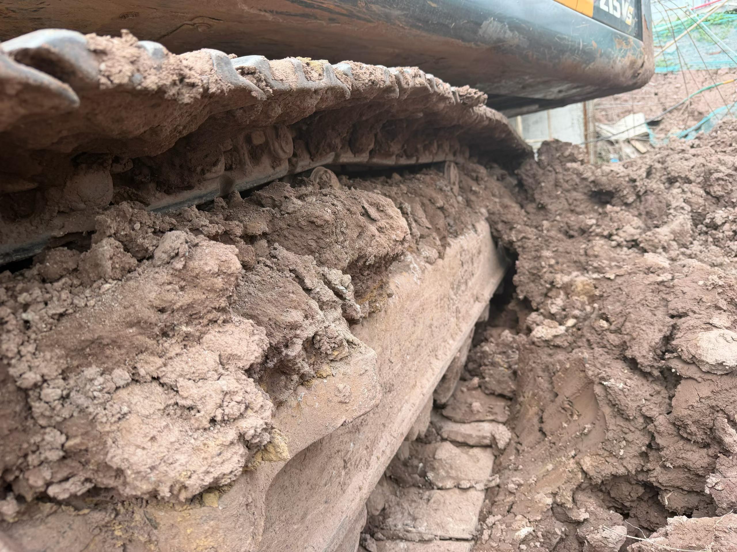Buy Hyundai R215-7 Used Excavator / 6