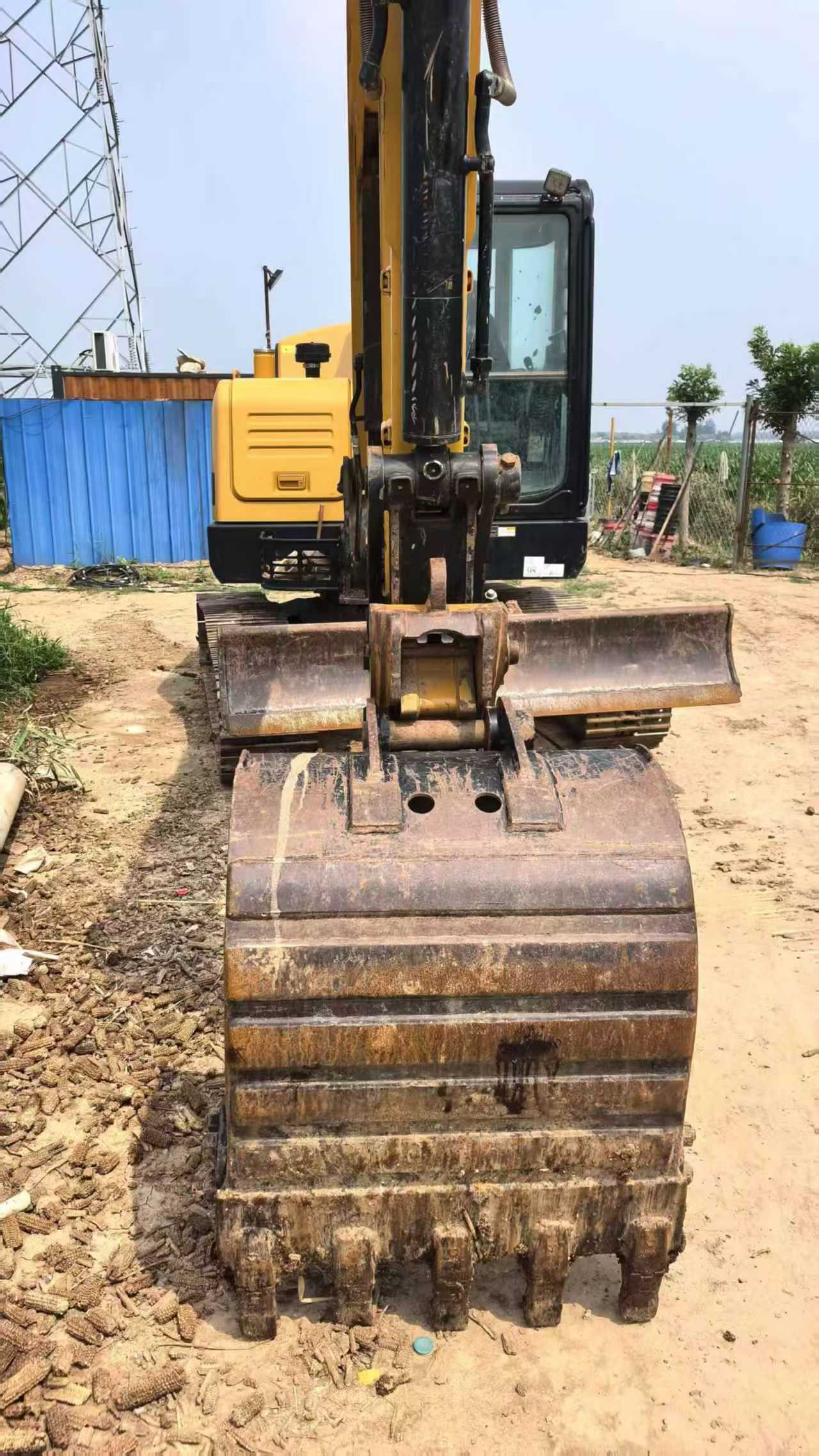 Buy Sany SY60 Used Excavator / 2