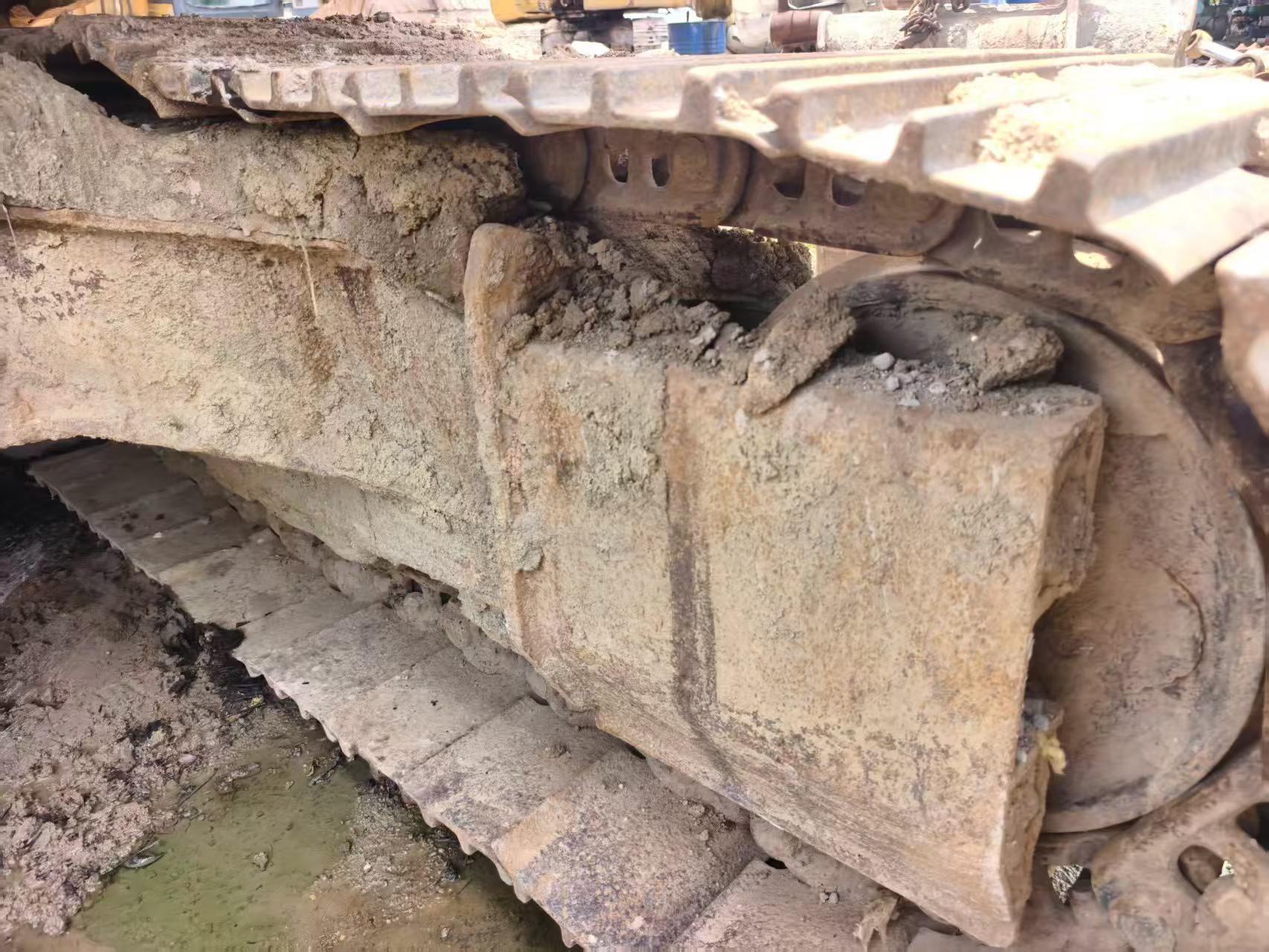 Buy Caterpillar 320A Used Excavator / 5