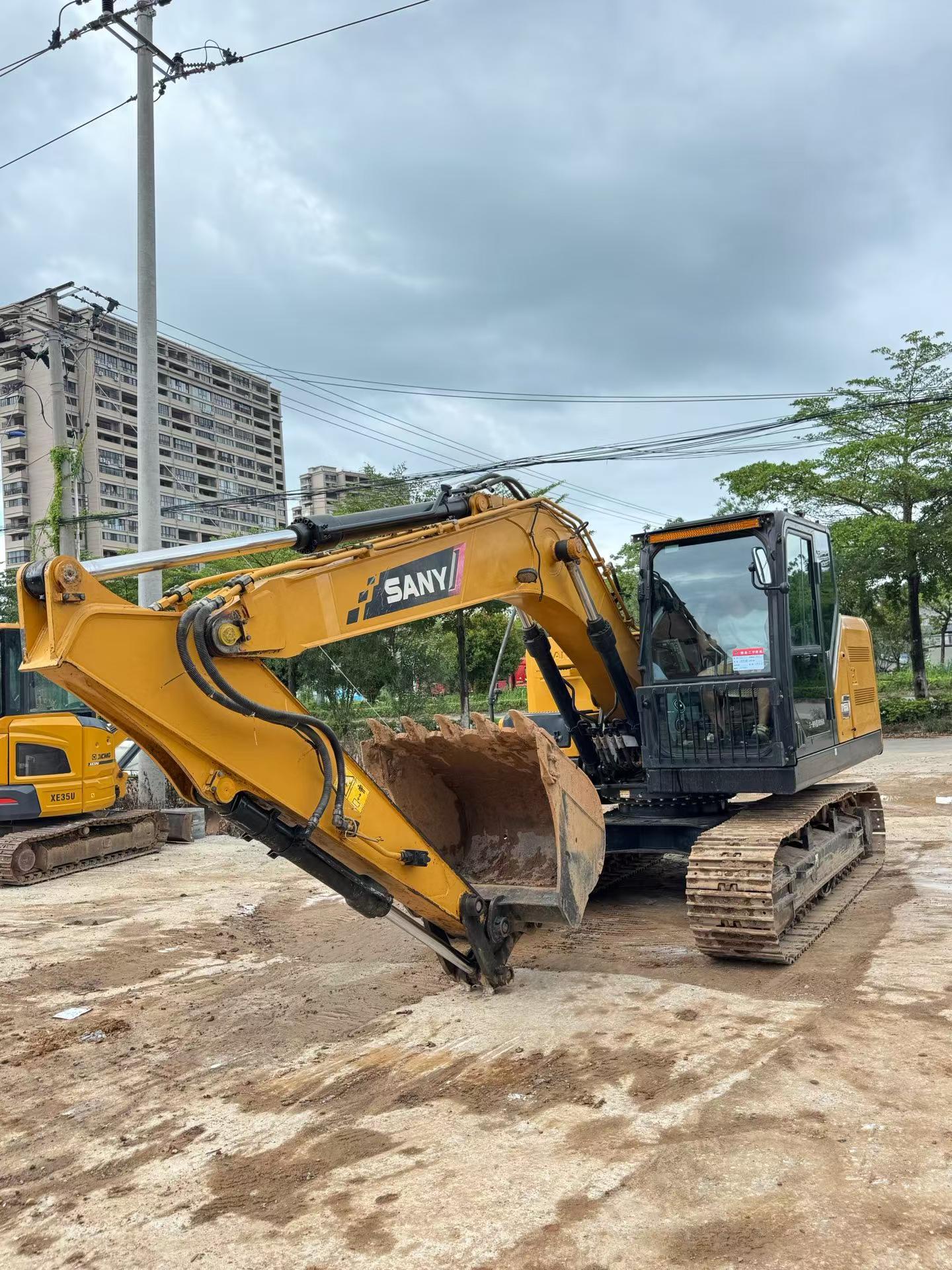 Buy Sany SY155C Used Excavator / 4