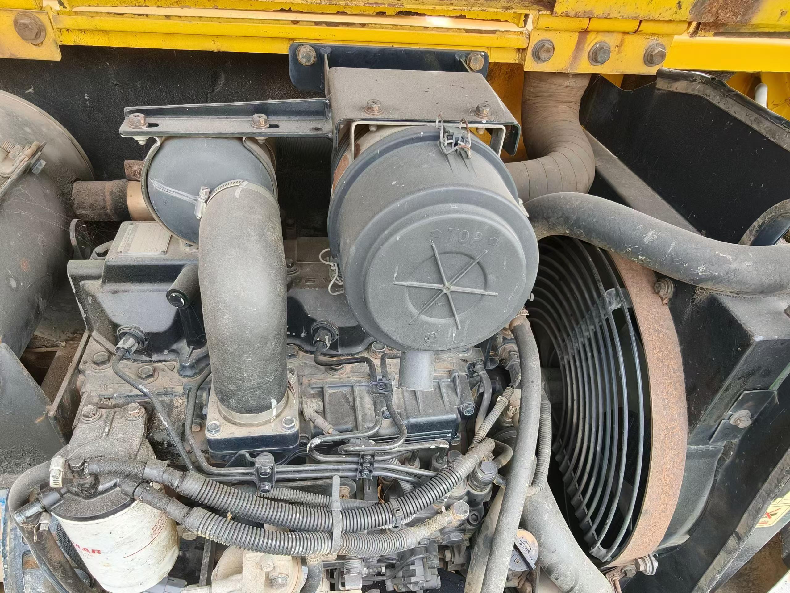 Buy Hyundai HX60 Used Excavator / 2