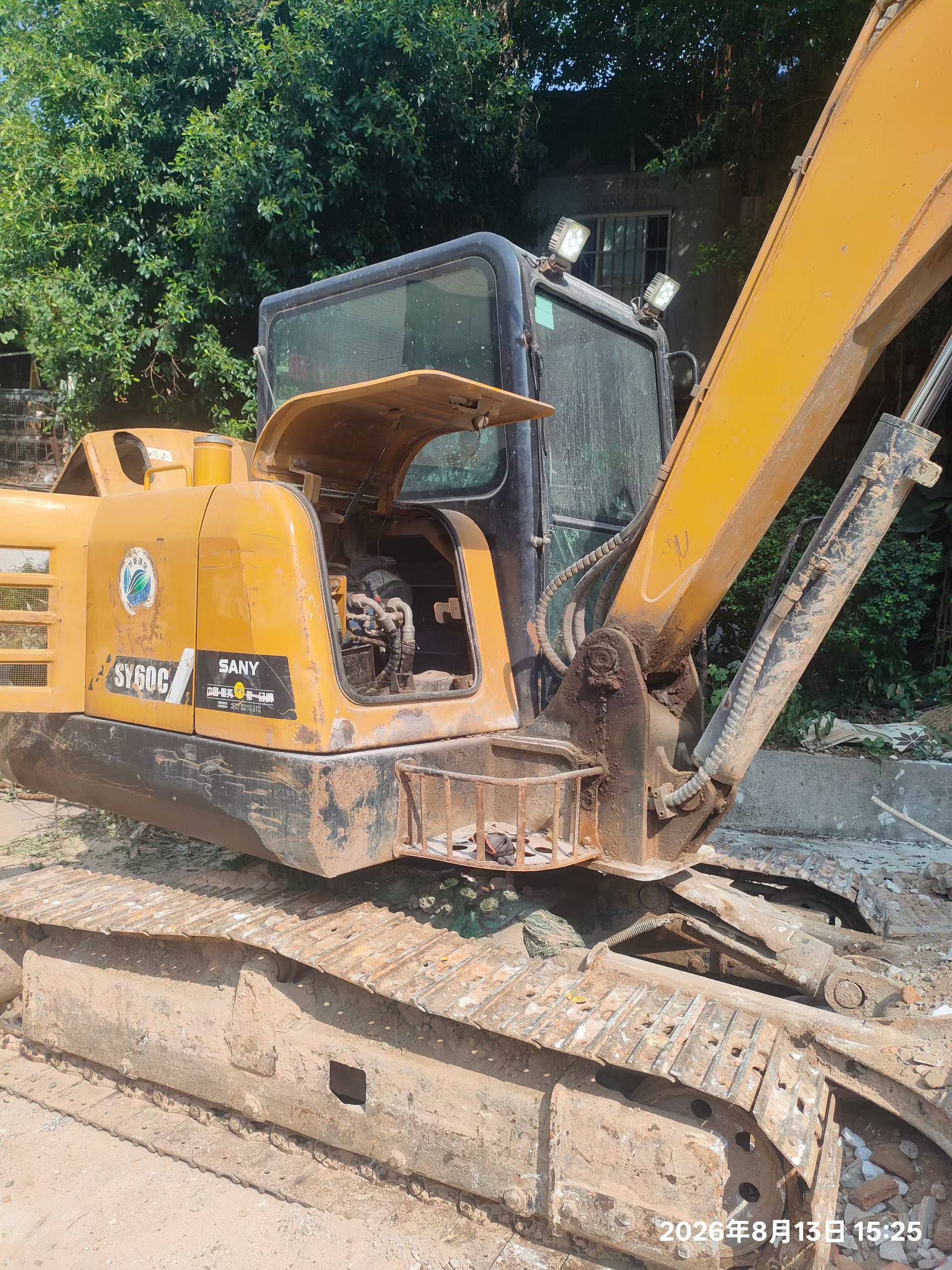 Buy Sany SY60 Used Excavator / 2