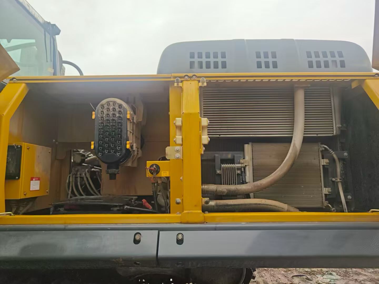 Buy XCMG XE380DK Used Excavator / 5