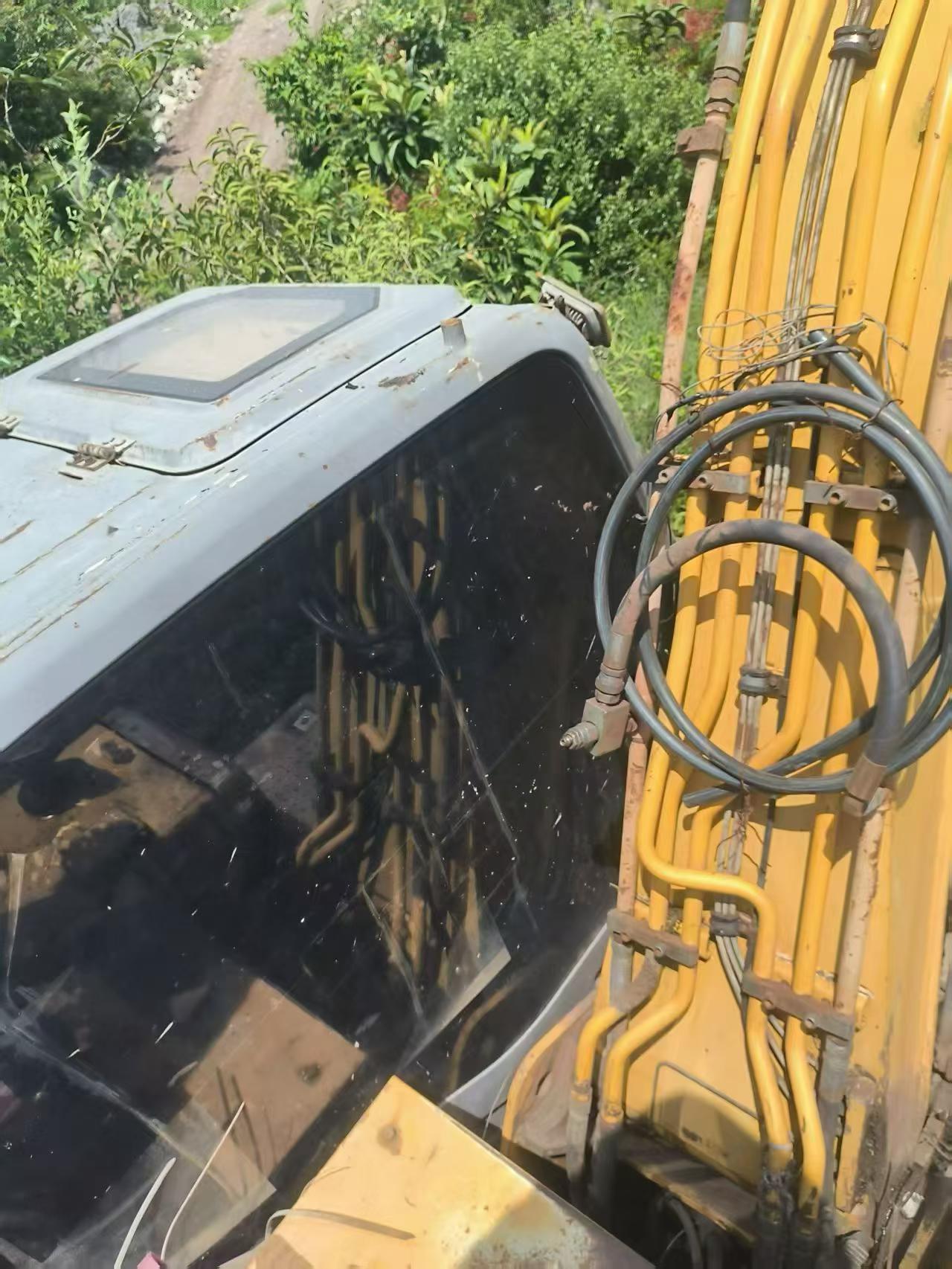 Buy XCMG XE150 Used Excavator / 7