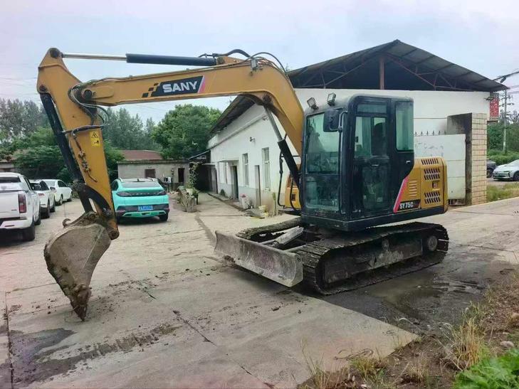 Buy Sany SY75 Used Excavator / 1