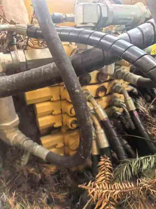 Buy Caterpillar 307B Used Excavator / 4 Buy Caterpillar 307B Used Excavator / 4