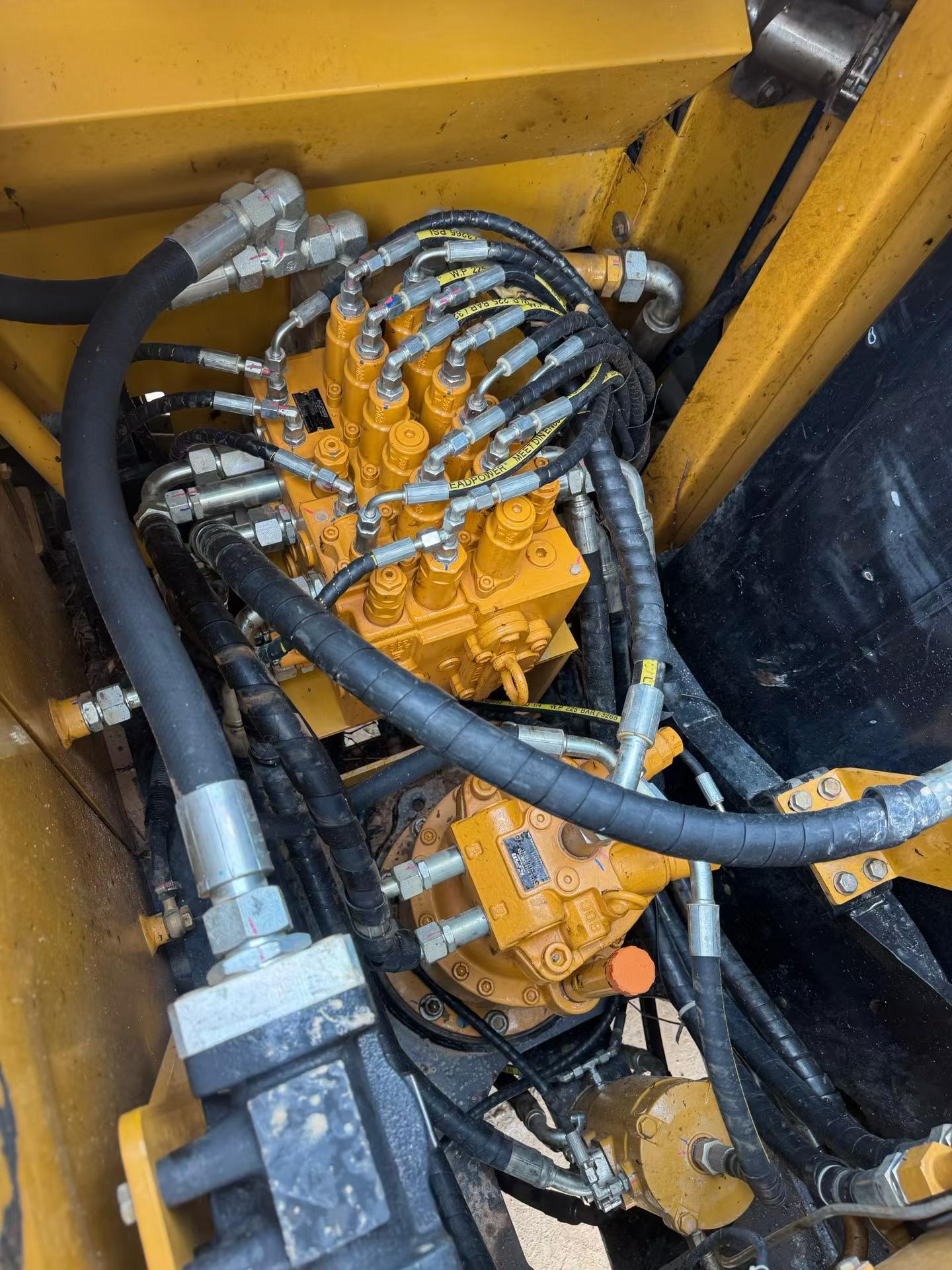 Buy Sany SY155C Used Excavator / 8