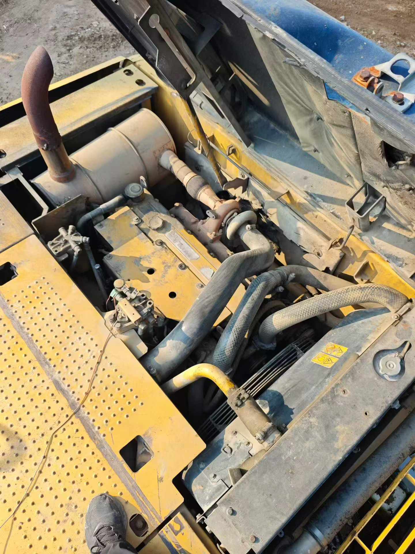 Buy Caterpillar 320D Used Excavator / 6