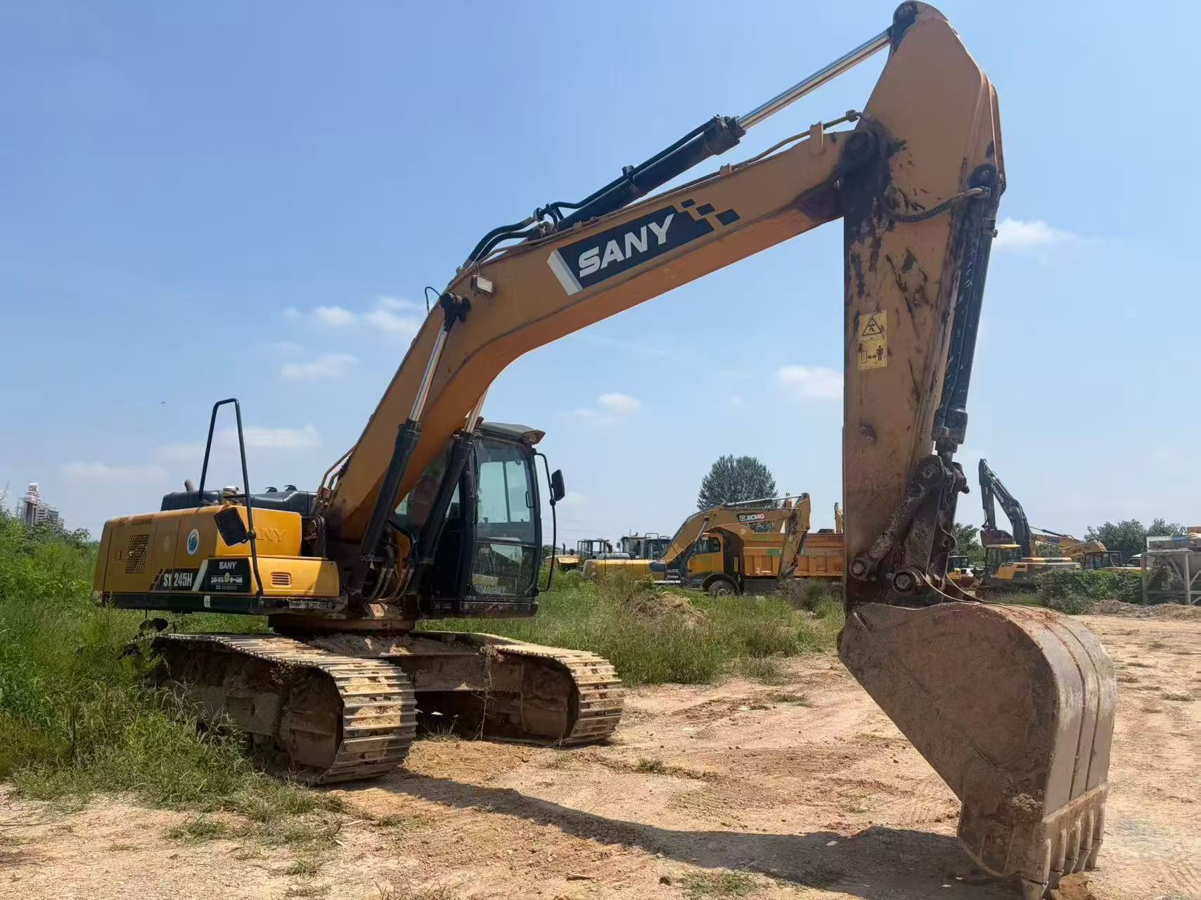 Buy Sany SY225C Used Excavator / 3
