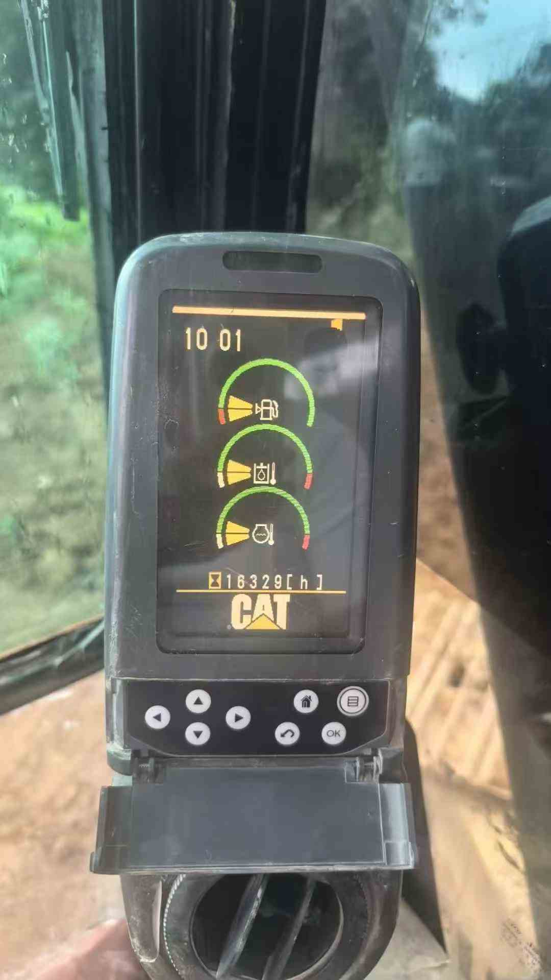 Buy Caterpillar 323DL Used Excavator / 2 Buy Caterpillar 323DL Used Excavator / 2