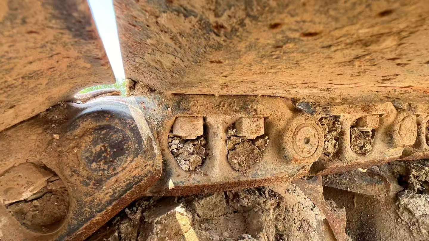 Buy Komatsu PC200-8 Used Excavator / 5