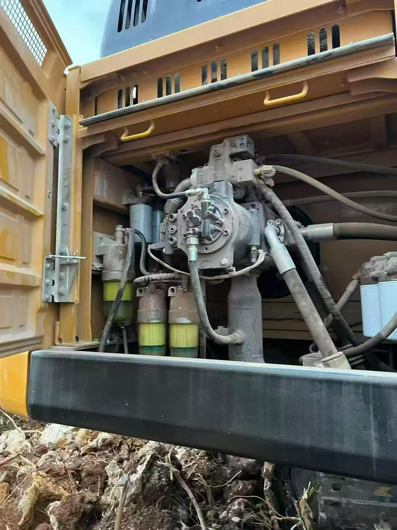 Buy Sany SY650H Used Excavator / 5