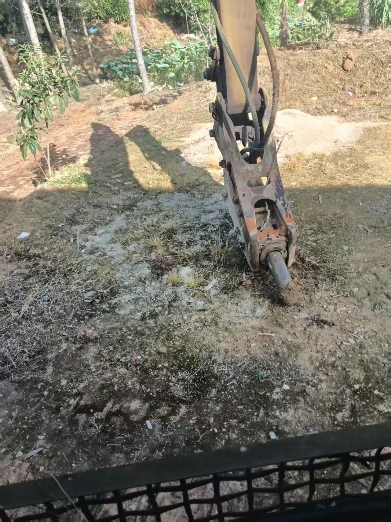 Buy Caterpillar 320A Used Excavator / 4