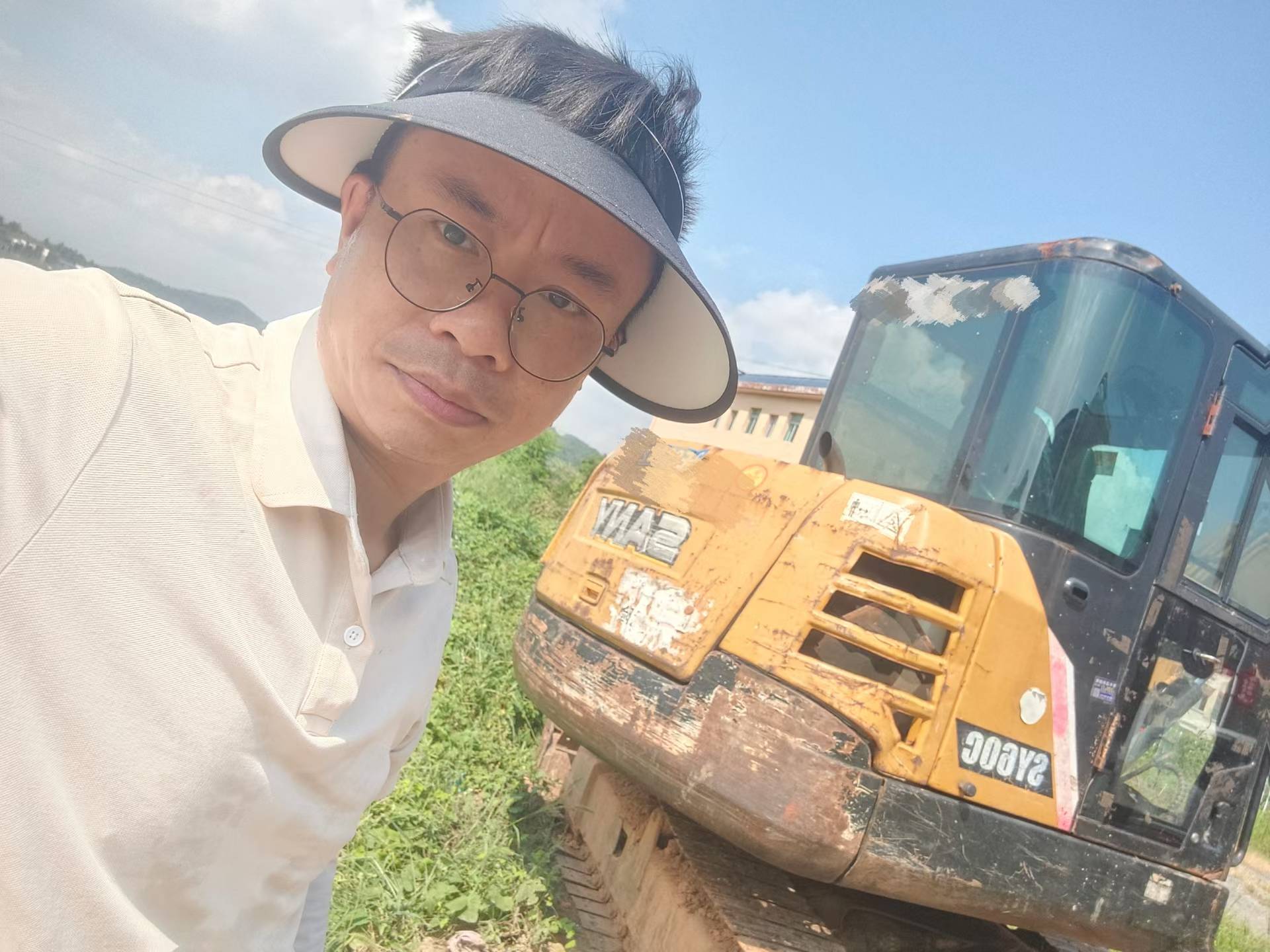 Buy Sany SY60 Used Excavator / 1