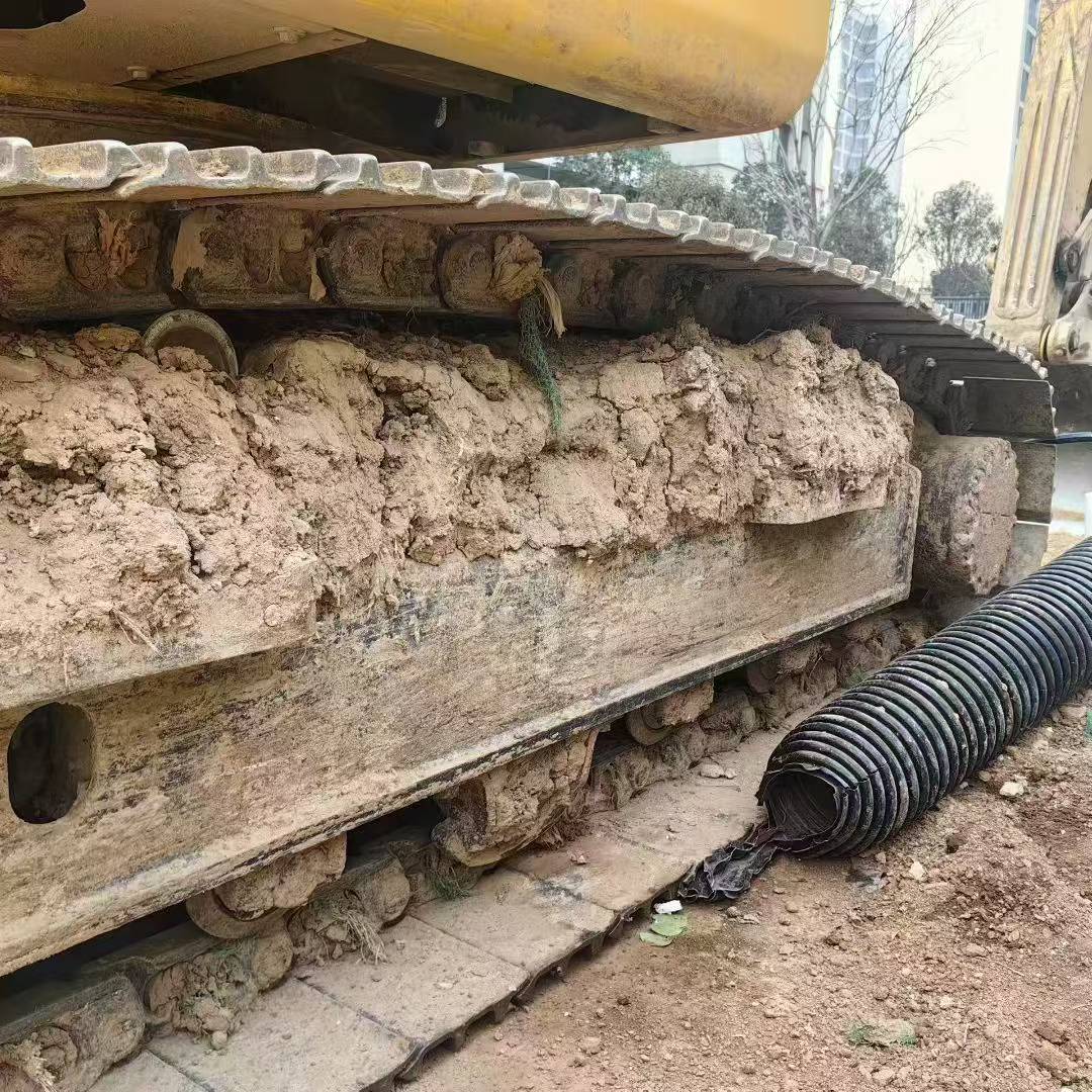Buy Komatsu PC200 Used Excavator / 2