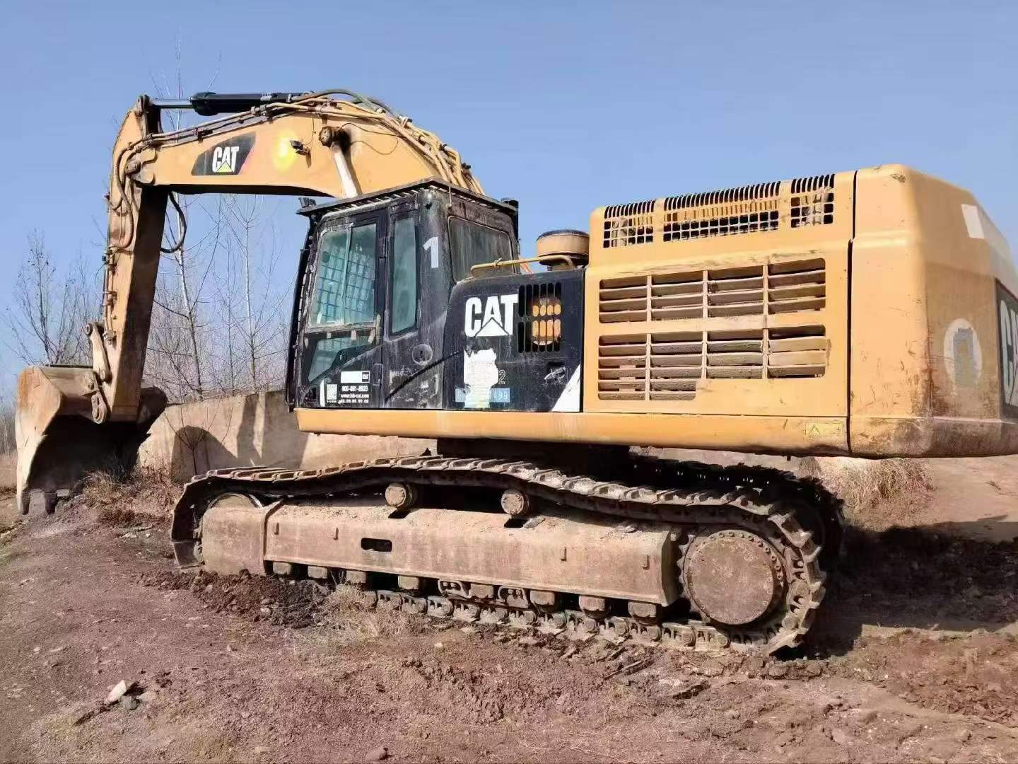 Buy Caterpillar 349E Used Excavator / 1