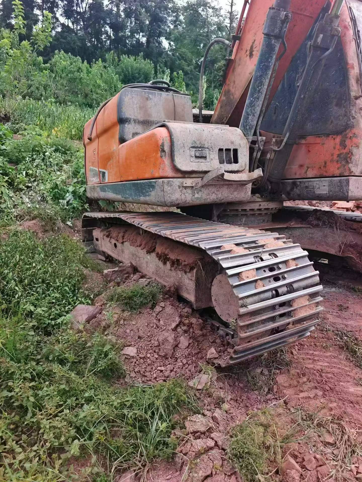 Buy Doosan DH150 Used Excavator / 4 Buy Doosan DH150 Used Excavator / 4
