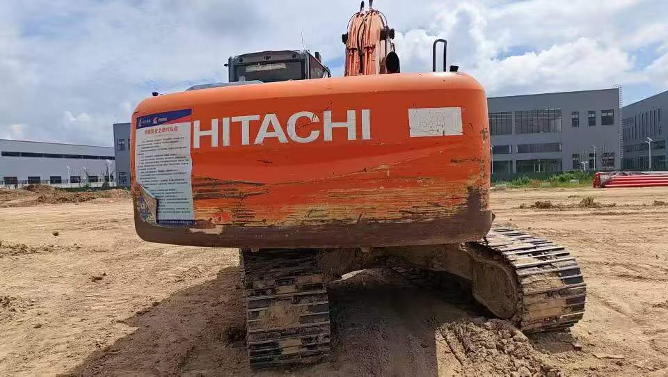 Buy Hitachi EX210-5 Used Excavator / 3