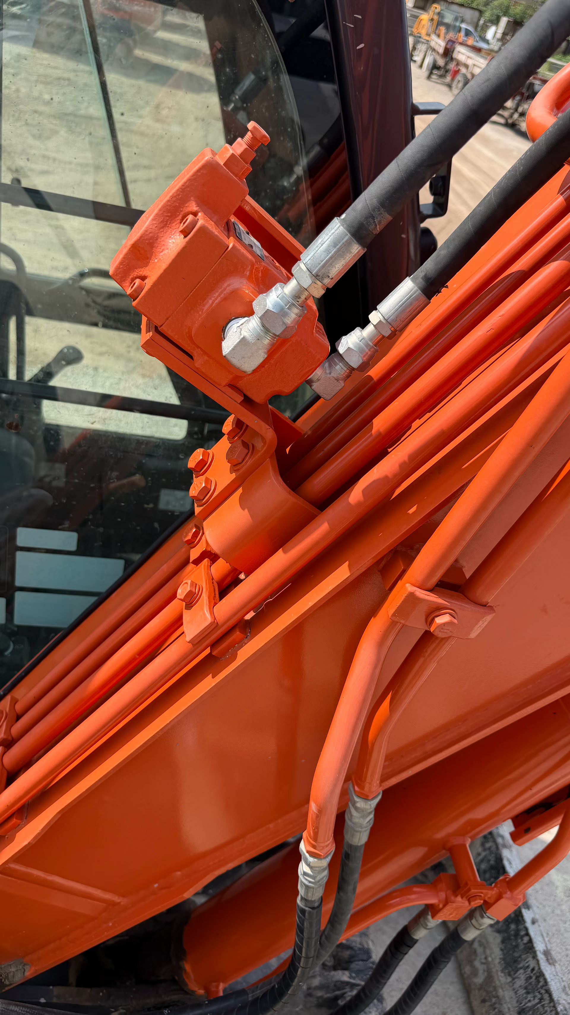 Buy Hitachi ZX60 Used Excavator / 4