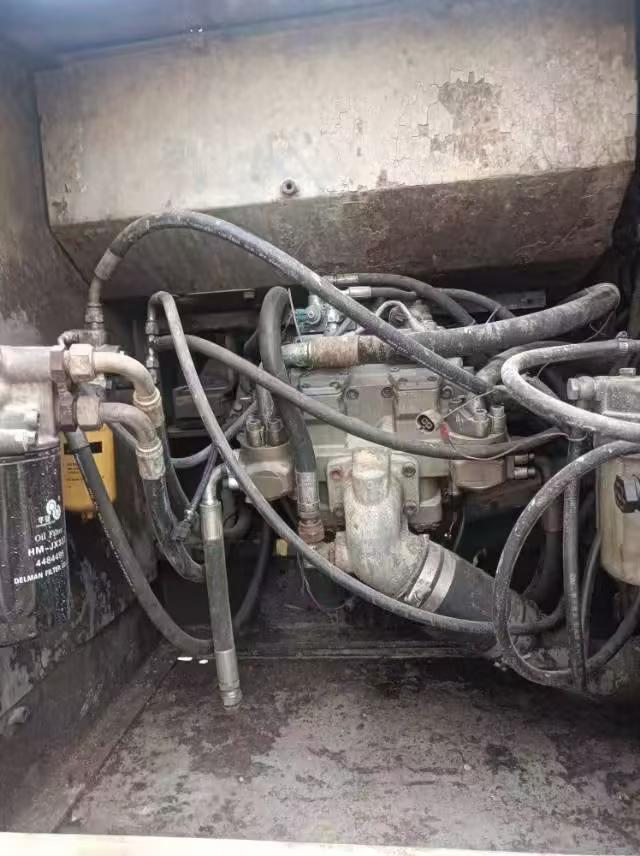 Buy Hitachi EX270 Used Excavator / 6
