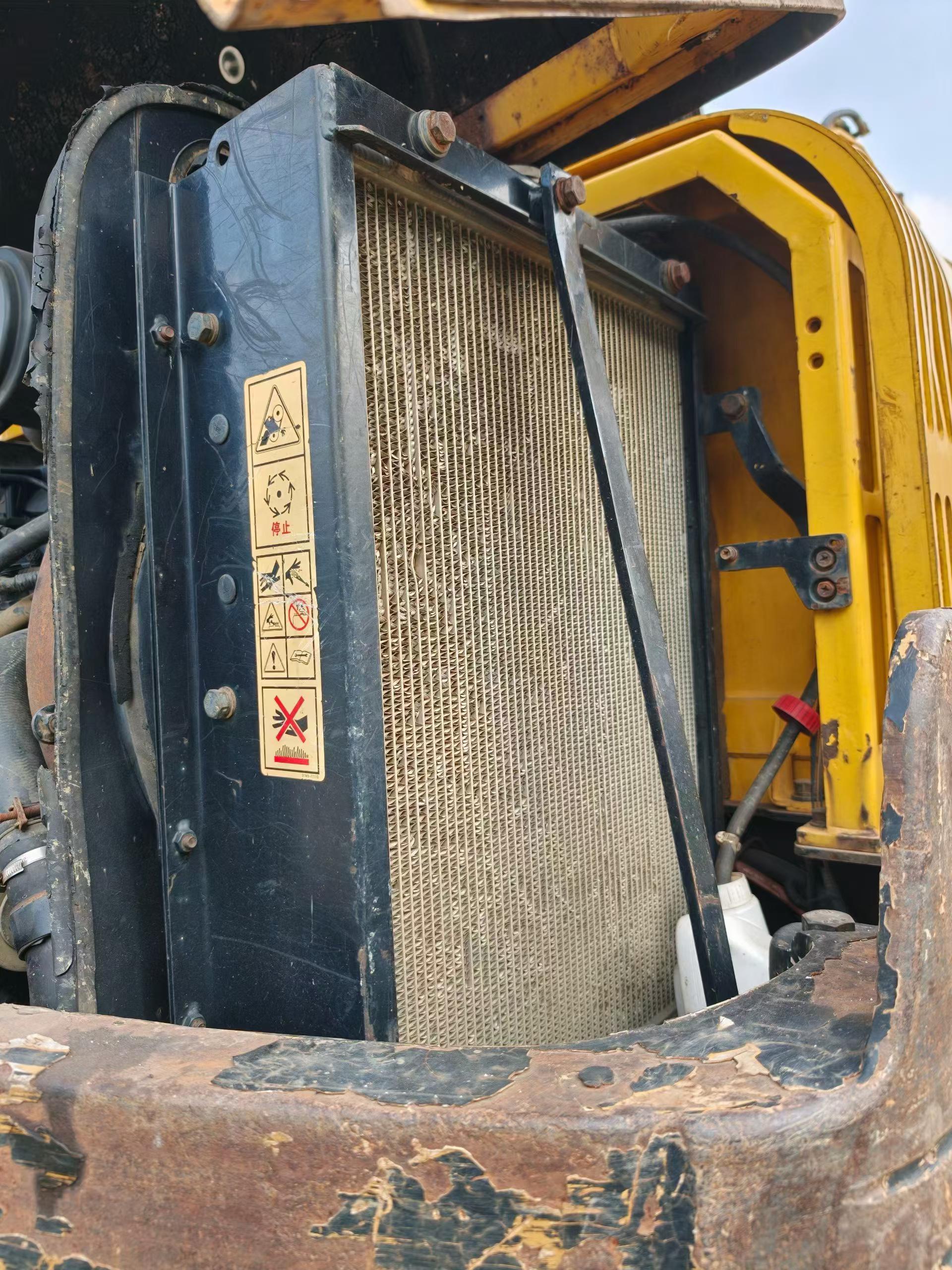 Buy Hyundai HX60 Used Excavator / 7