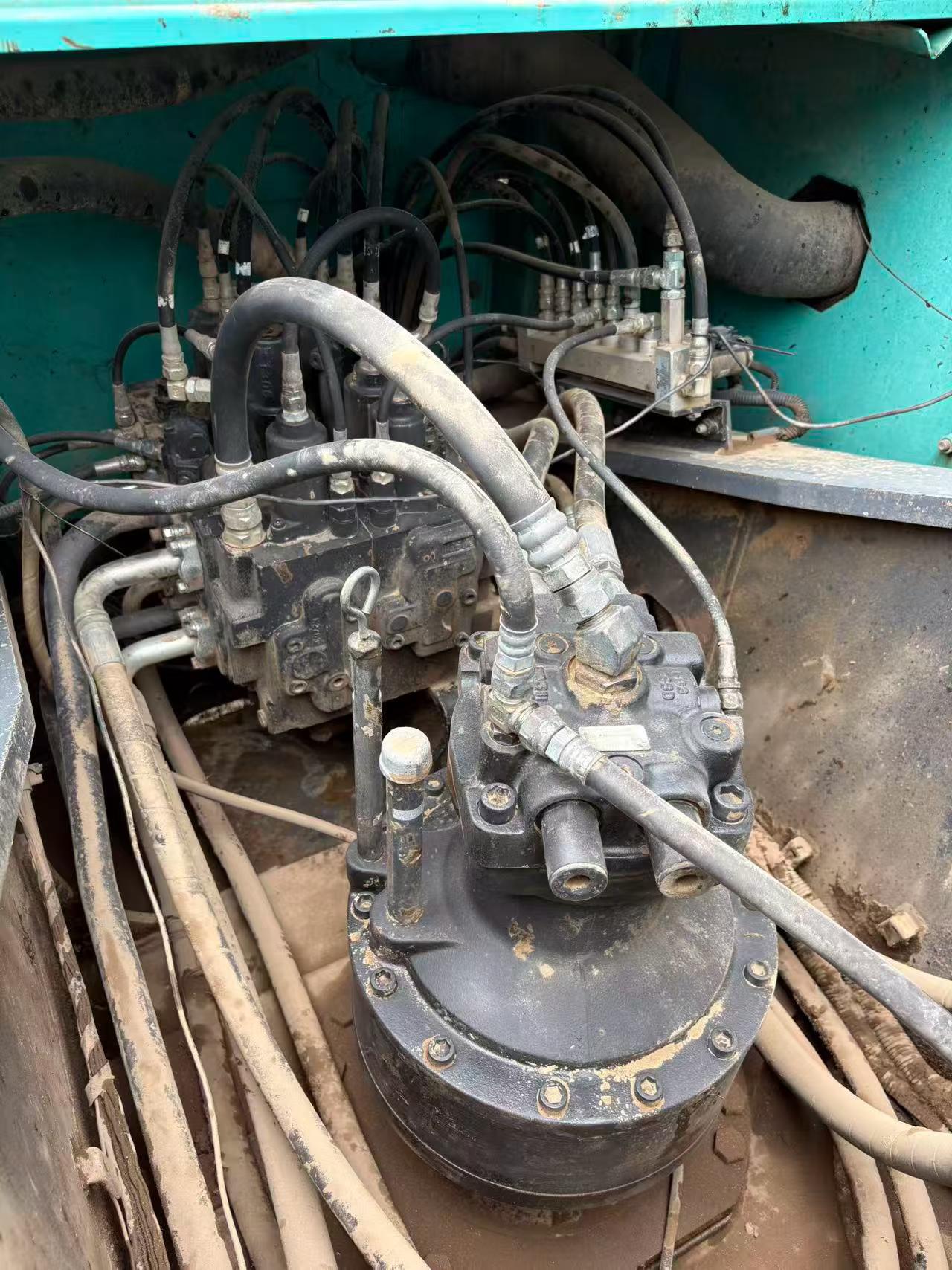 Buy Kobelco SK260 Used Excavator / 6 Buy Kobelco SK260 Used Excavator / 6