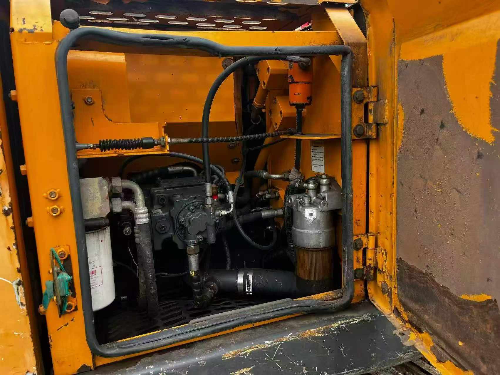 Buy Sany SY135 Used Excavator / 2
