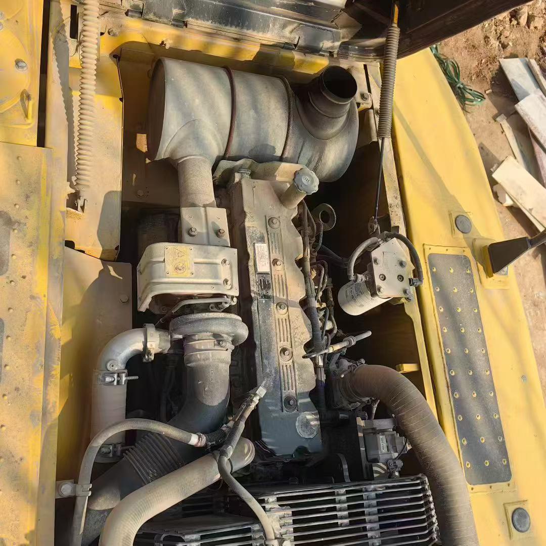 Buy Komatsu PC200 Used Excavator / 5