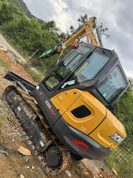 Buy XCMG Used Excavator / 1