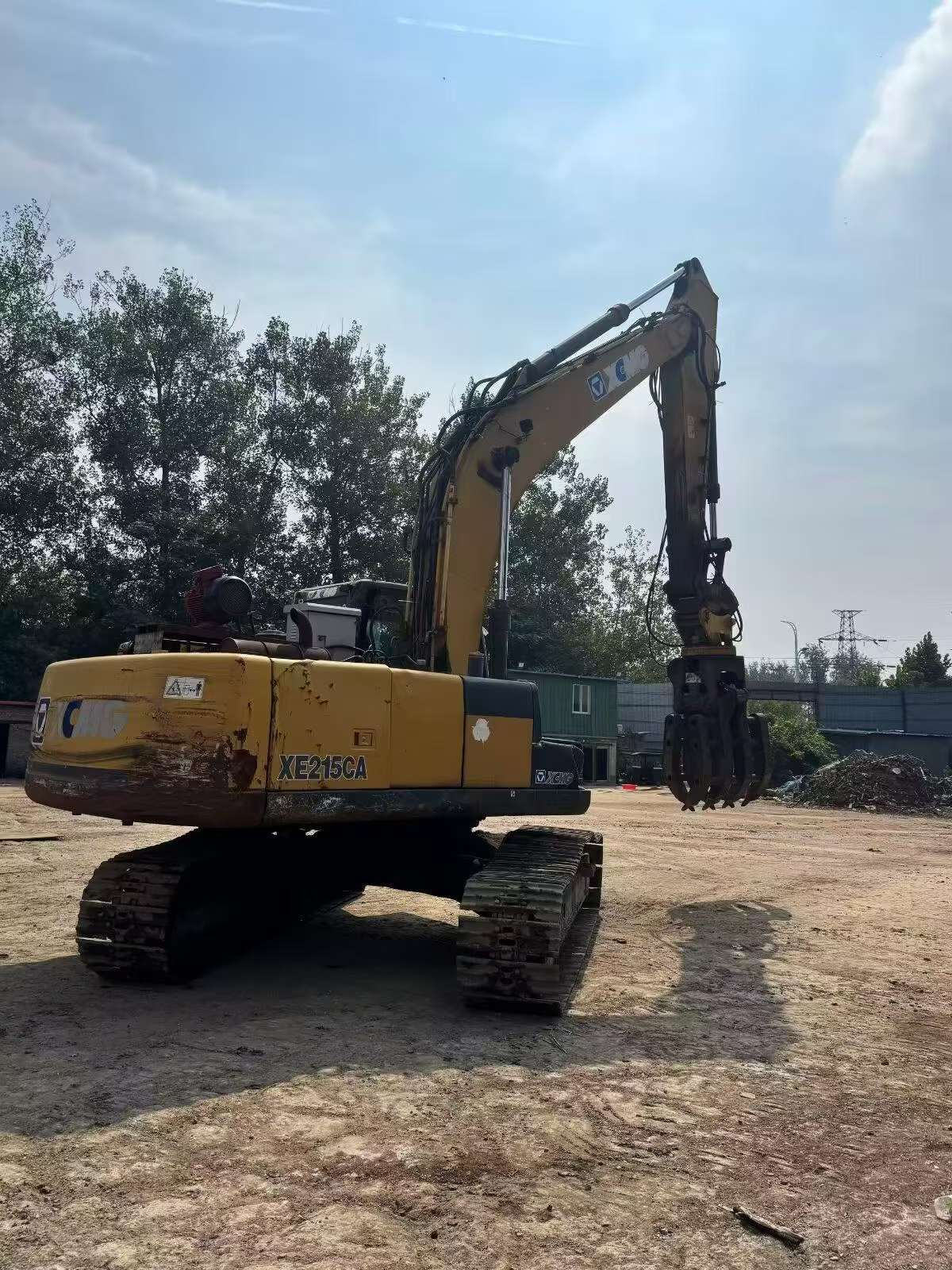 Buy XCMG XE215 Used Excavator / 2 Buy XCMG XE215 Used Excavator / 2