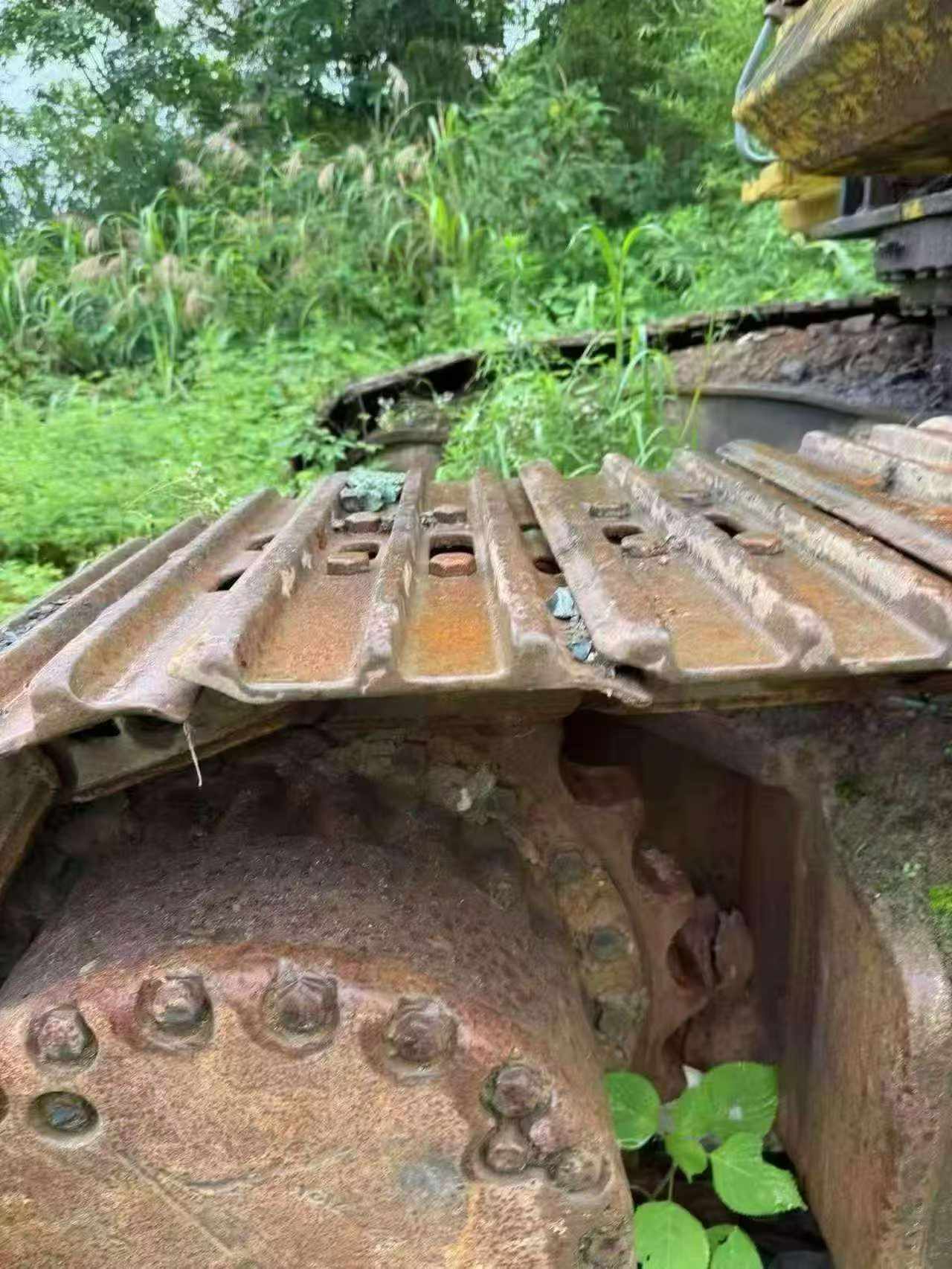 Buy Komatsu PC270-7 Used Excavator / 8 Buy Komatsu PC270-7 Used Excavator / 8