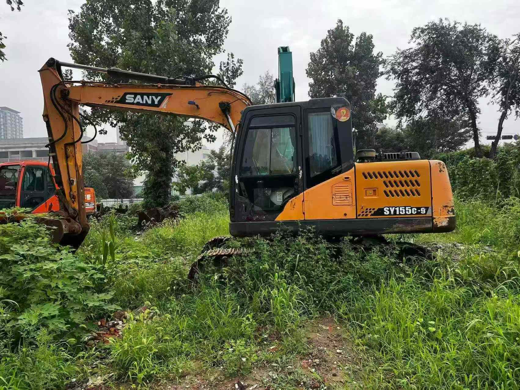Buy Sany SY135 Used Excavator / 3