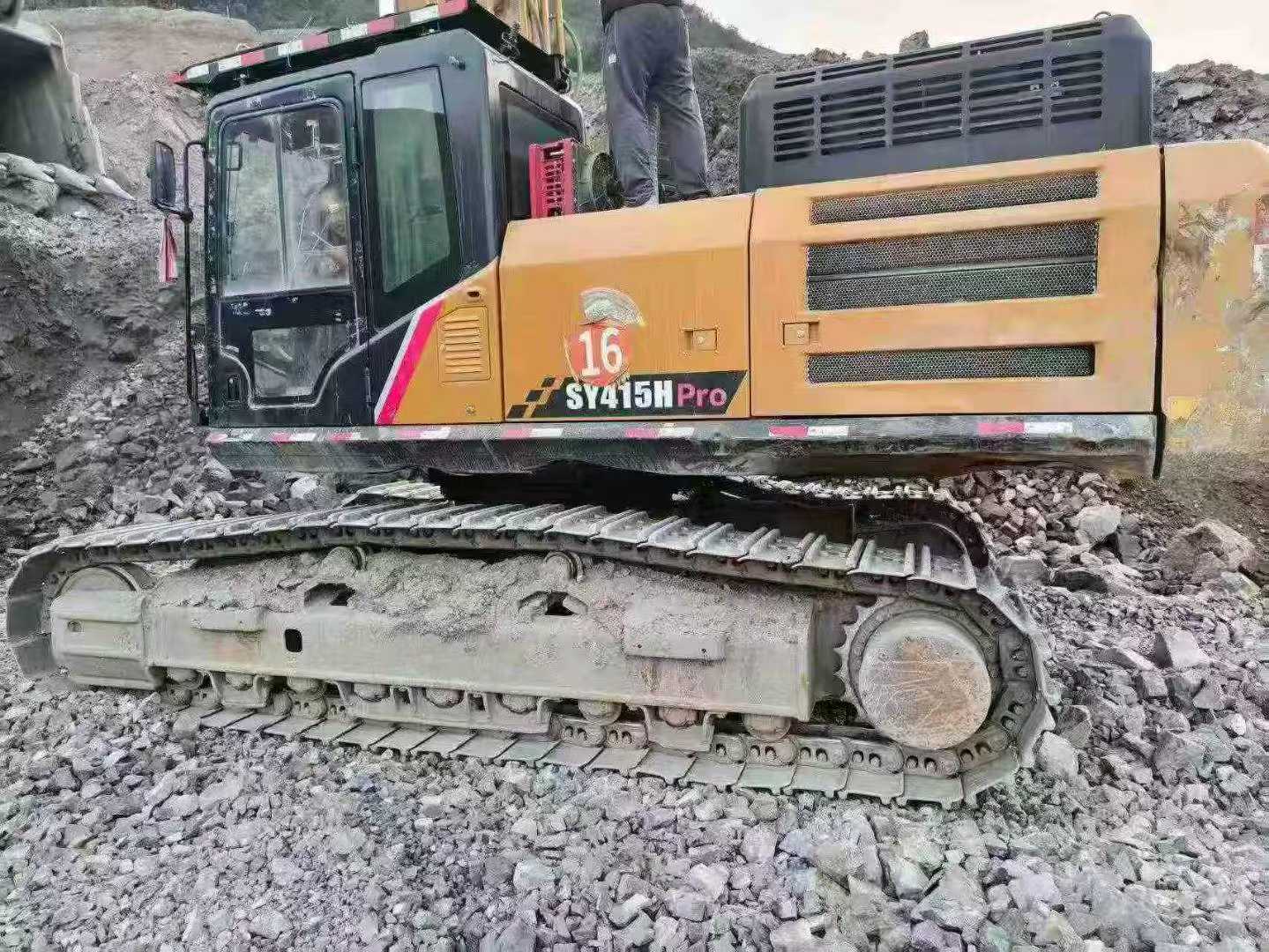 Buy Sany SY415H Used Excavator / 3