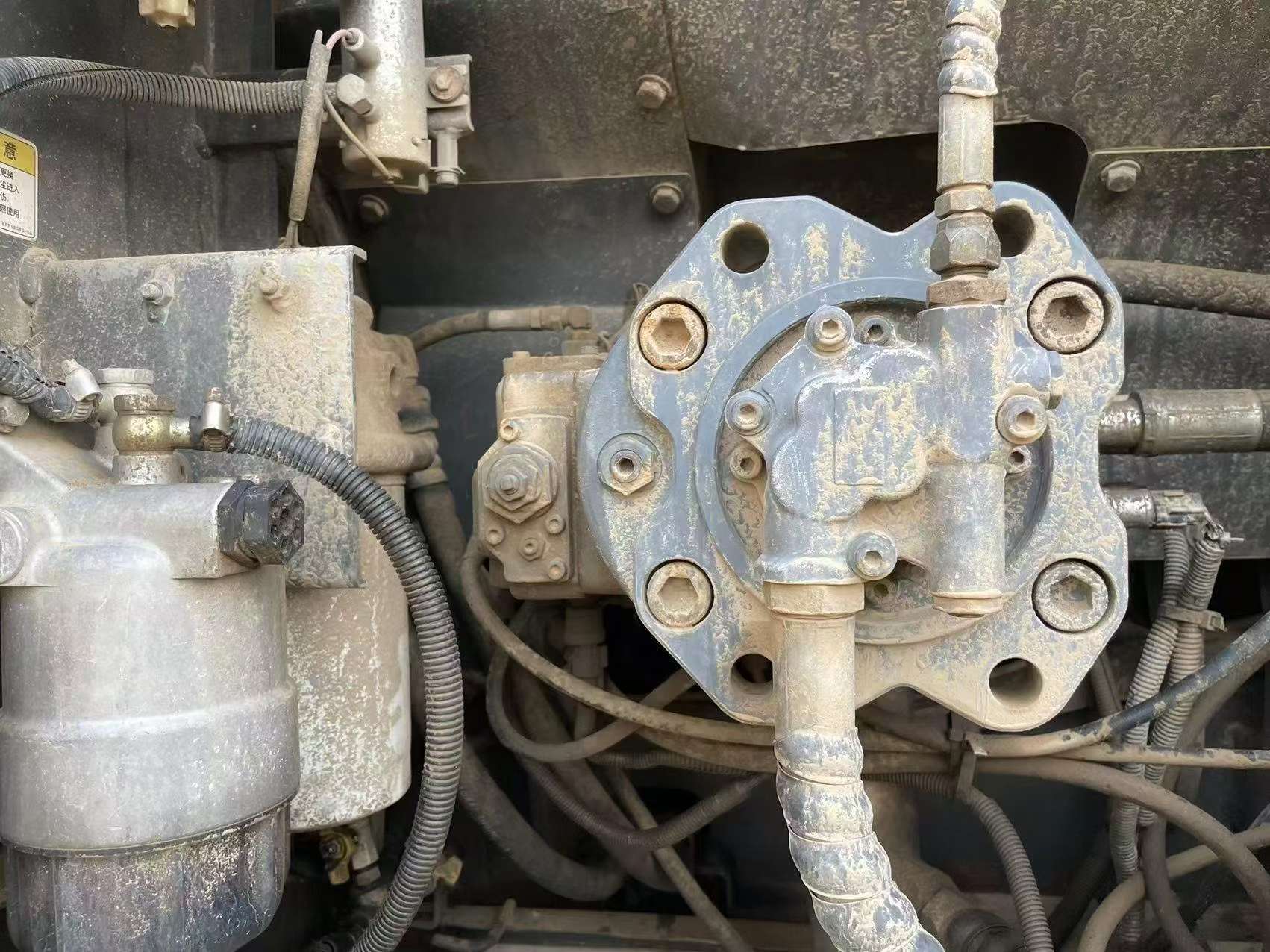 Buy Sumitomo SH210-5 Used Excavator / 4 Buy Sumitomo SH210-5 Used Excavator / 4