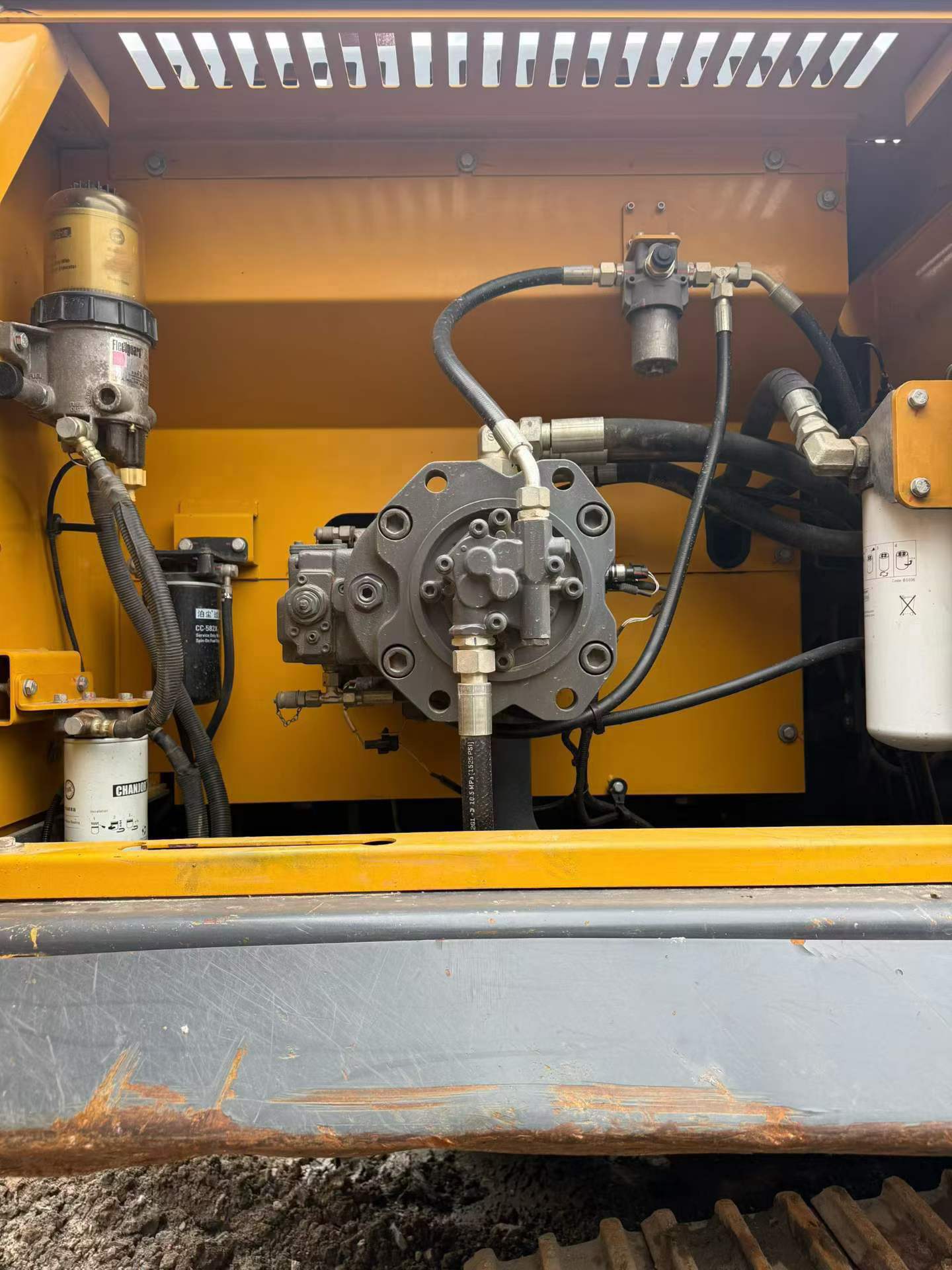 Buy XCMG XE335DK Used Excavator / 9 Buy XCMG XE335DK Used Excavator / 9