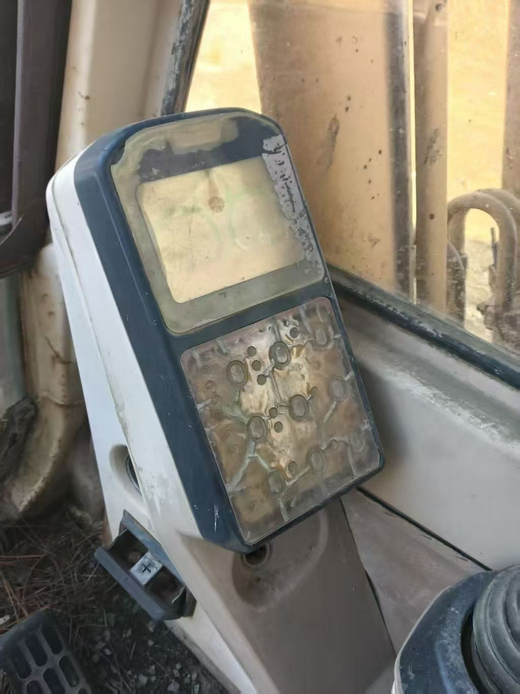 Buy Caterpillar 320A Used Excavator / 6