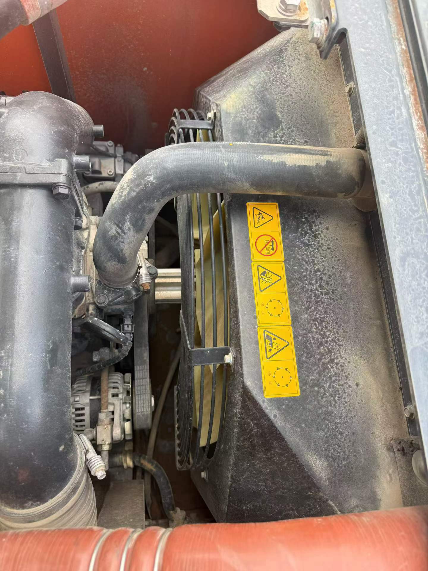 Buy Doosan DH215-7 Used Excavator / 5 Buy Doosan DH215-7 Used Excavator / 5