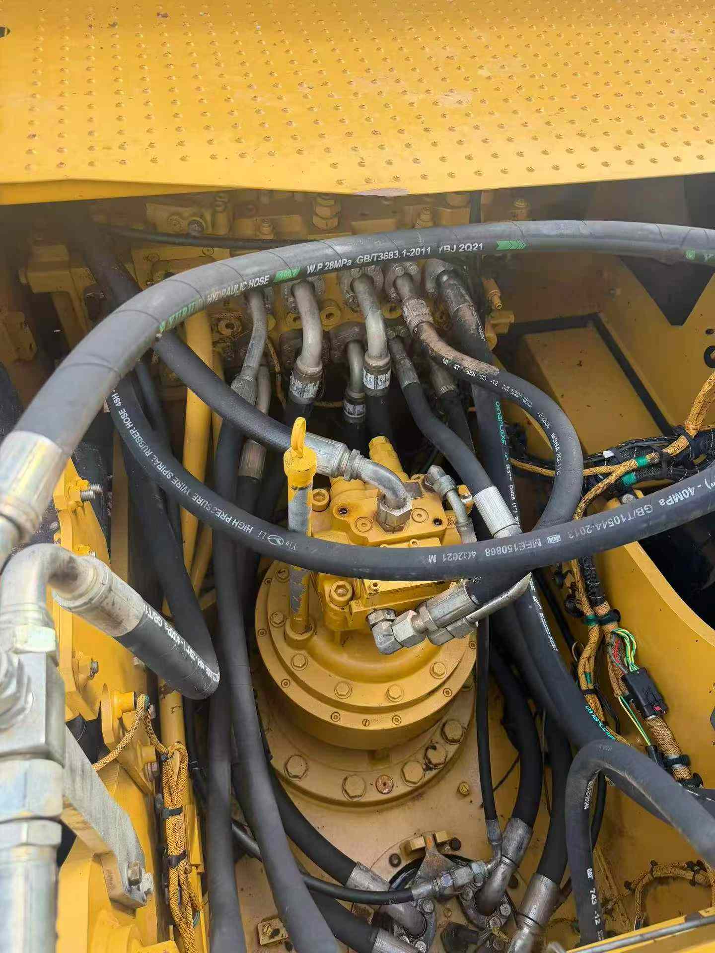 Buy Caterpillar 320A Used Excavator / 6
