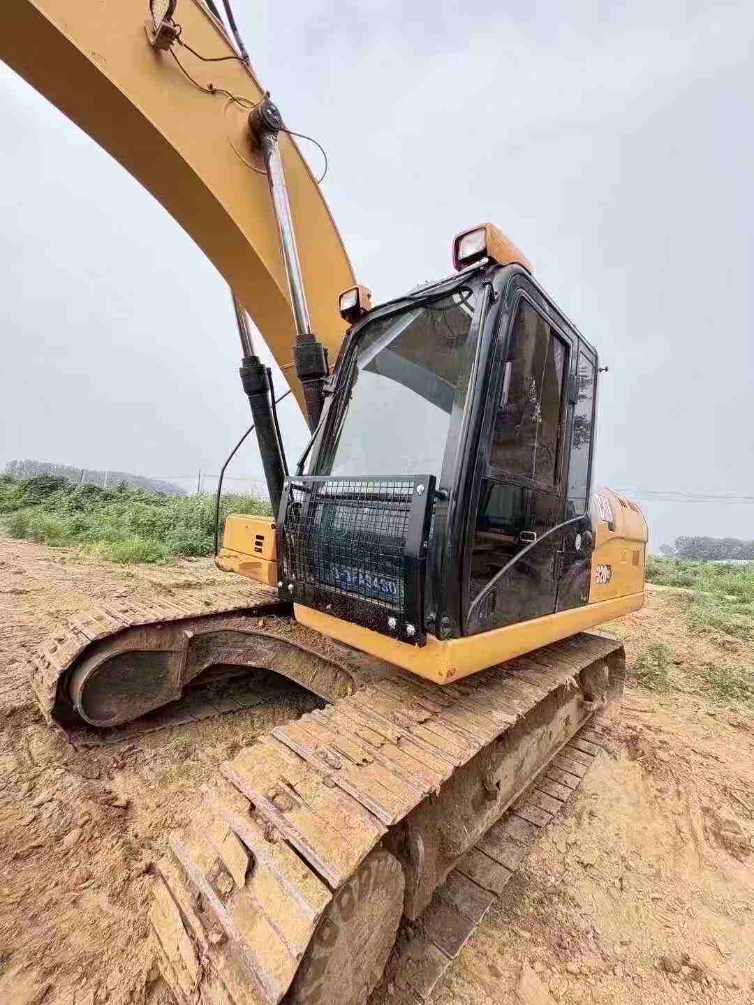 Buy Caterpillar 320A Used Excavator / 2