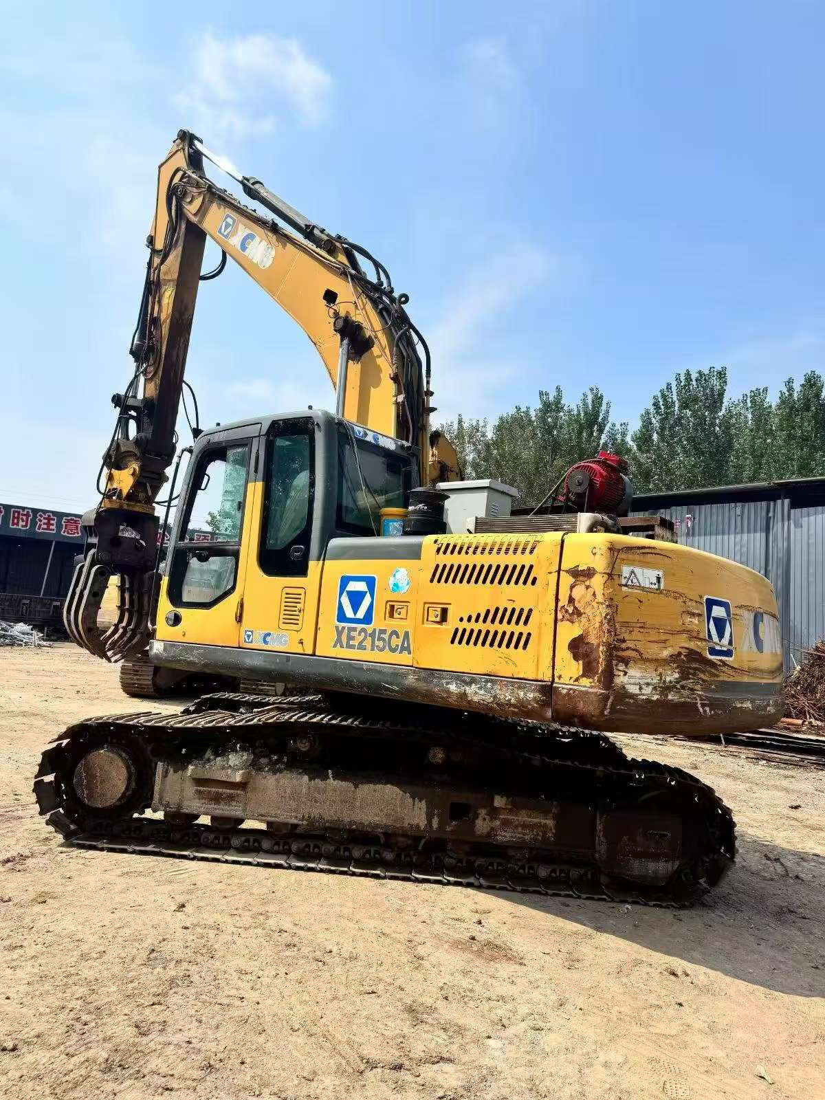 Buy XCMG XE215 Used Excavator / 1