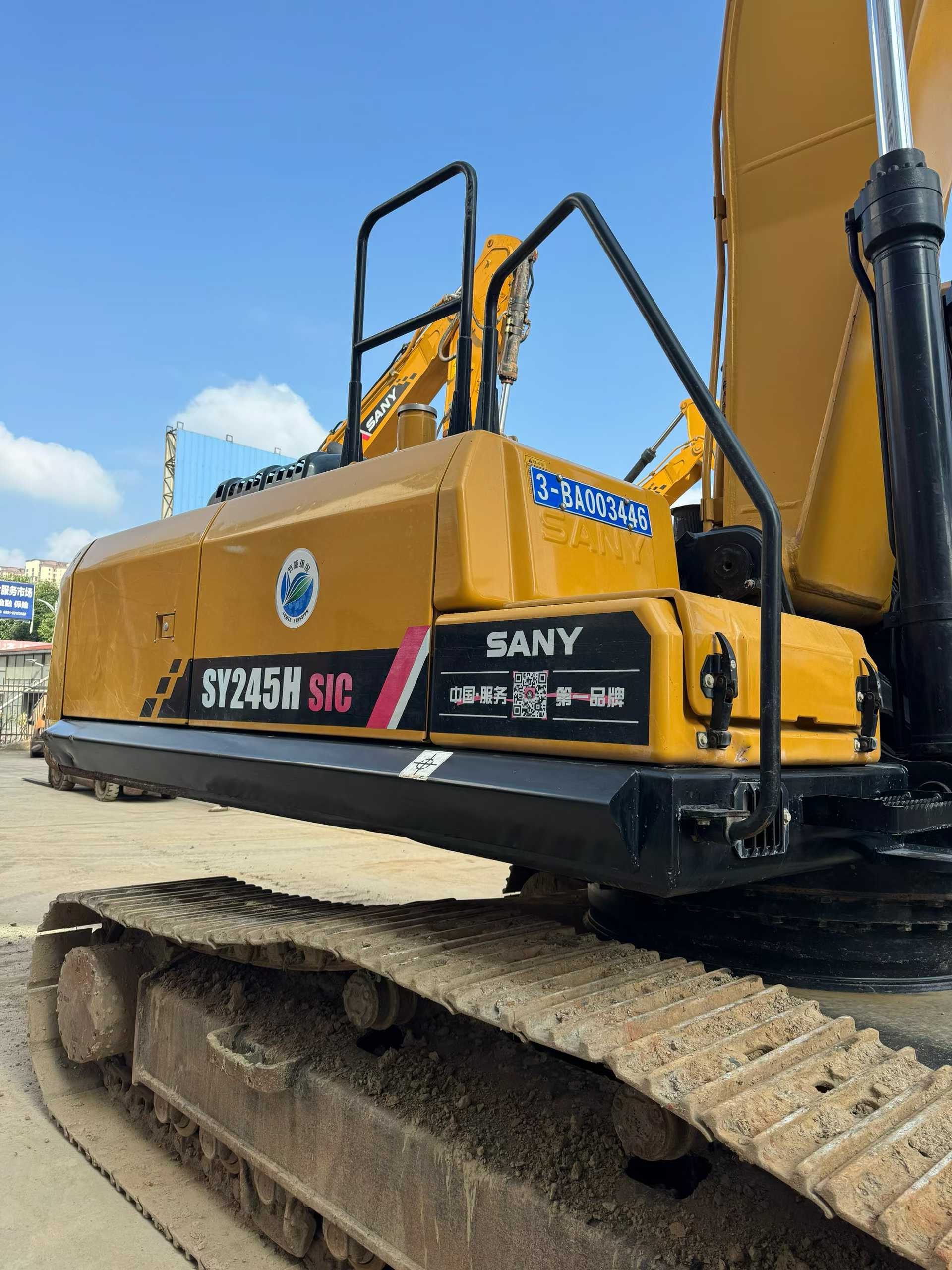 Buy Sany SY245H Used Excavator / 5 Buy Sany SY245H Used Excavator / 5