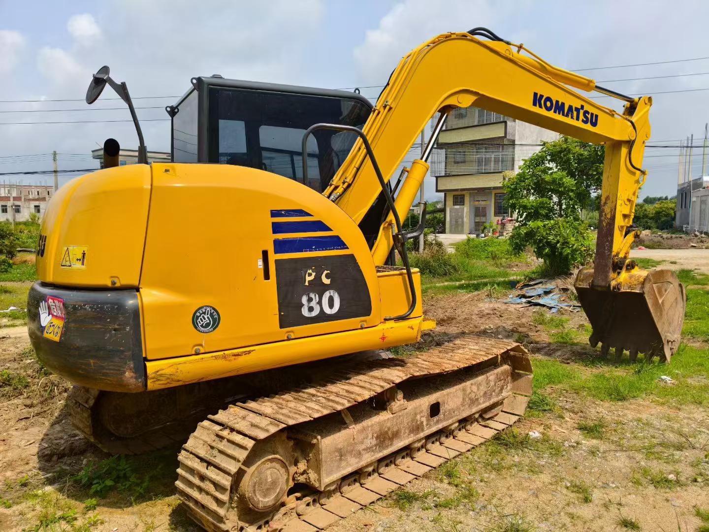 Buy Komatsu PC60-8 Used Excavator / 5 Buy Komatsu PC60-8 Used Excavator / 5
