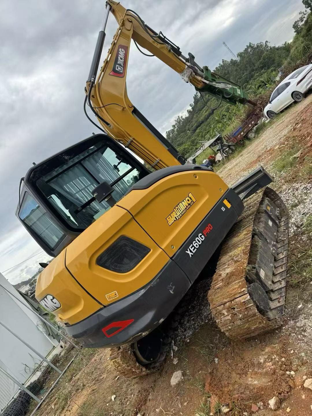 Buy XCMG Used Excavator / 2 Buy XCMG Used Excavator / 2