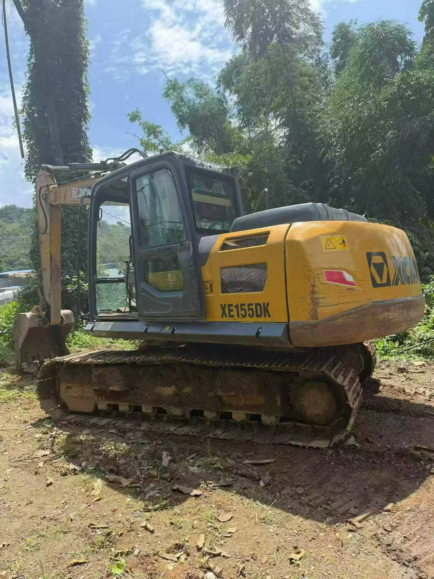 Buy XCMG XE155D Used Excavator / 4